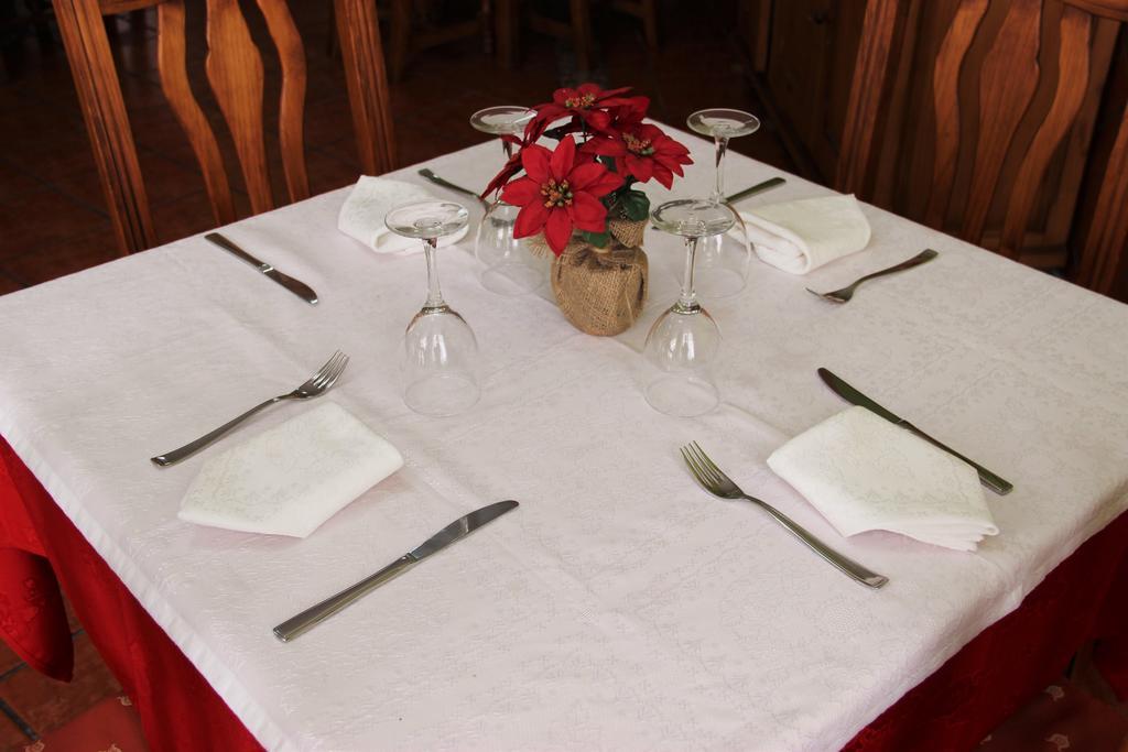 Hostal La Zamora Carcabuey Eksteriør bilde